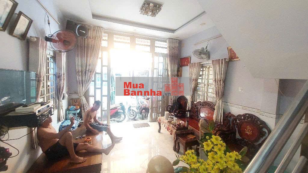 Bán Nhà Hẻm Đường Nguyễn Duy  Quận 8 , Nhĩnh : 7xxx  tỷ , 81m²