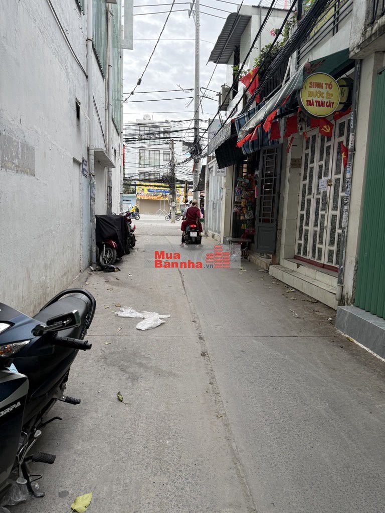 BÁN NHANH NHÀ 4 LẦU - 5PN CMT8 Q.10 - DT 35M² - CHỈ 5.58 TỶ TL