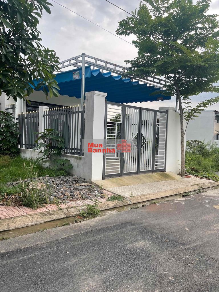 Bán gấp nhà xã Bình Minh cách trường IGC Trịnh Hoài Đức 1ty550 sát QL