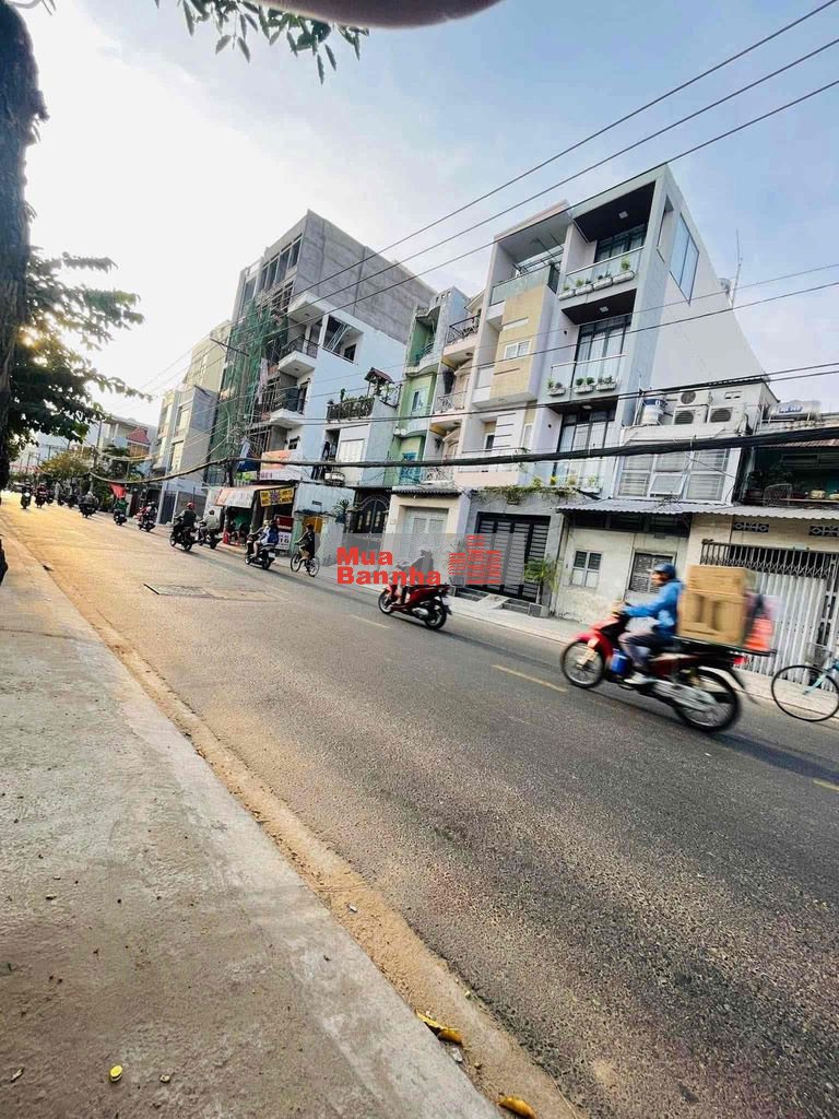 Bán nhà mặt tiền Tôn Thất Thuyết view công viên bờ sông