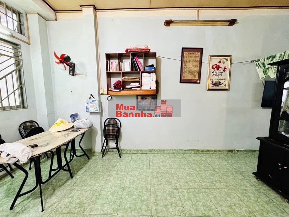 Bán nhà cấp 4, xe đậu cửa, Lũy Bán Bích, Tân Phú - 5,8 tỷ