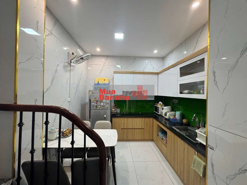 Bán nhà đẹp ở ngay Phố Khâm Thiên Đống Đa