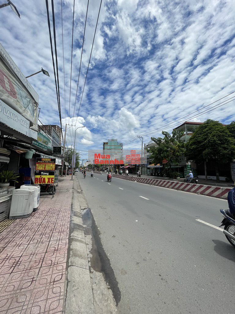 Huỳnh Tấn Phát, lô nhì, 70m2, 3 tầng, 6.x tỷ