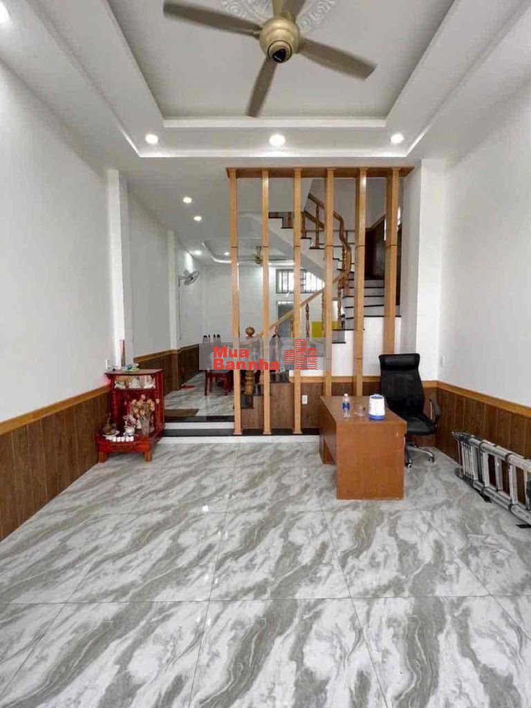 CẦN BÁN GẤP NHÀ 1 TRỆT 1 LẦU ĐÚC 57M2 2PN 2WC, LONG PHƯỚC QUẬN 9