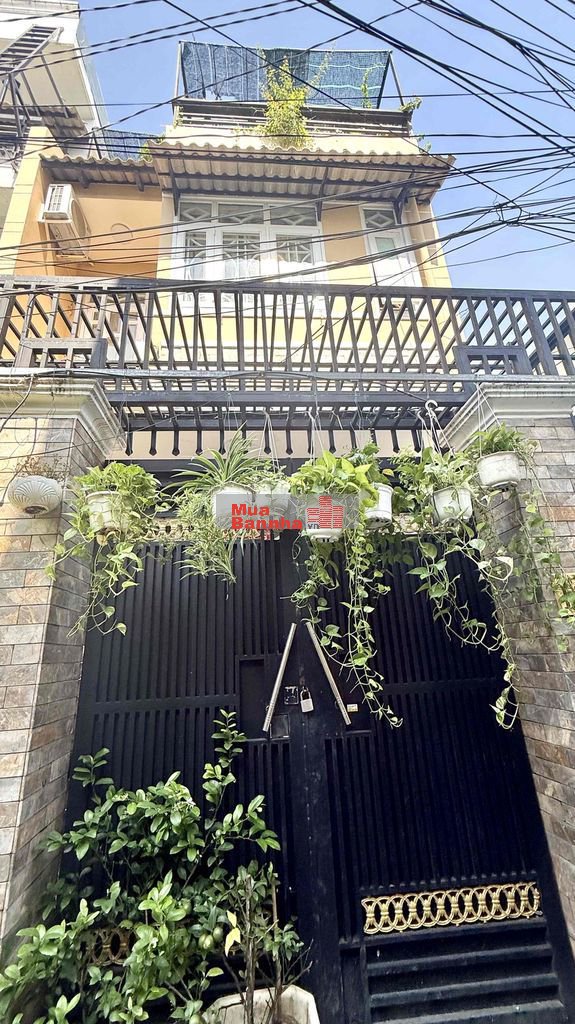 Hiếm có! Nhà 3 tầng sát Global city hẻm xe hơi 5.2mx15m chỉ 6.1 Đ