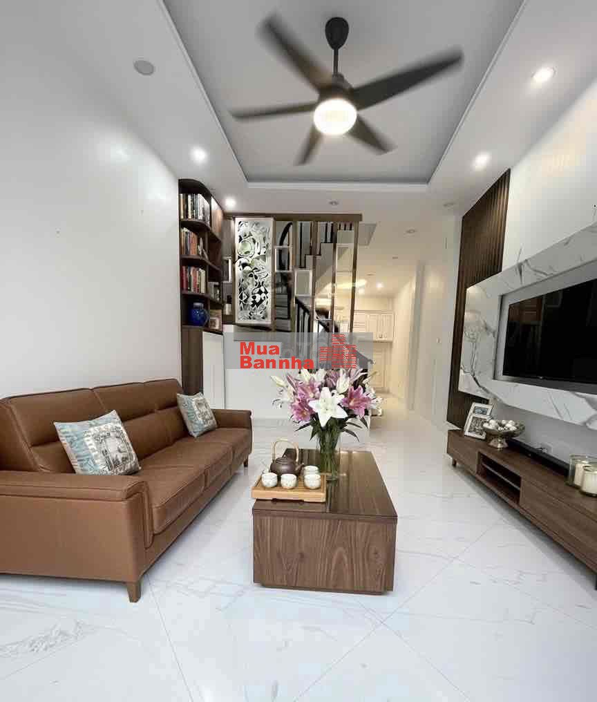 BÁN NHÀ TÂY LAI XÁ . NỘI THẤT ĐẸP MÊ LY . ĐƯỜNG THÔNG THOÁNG