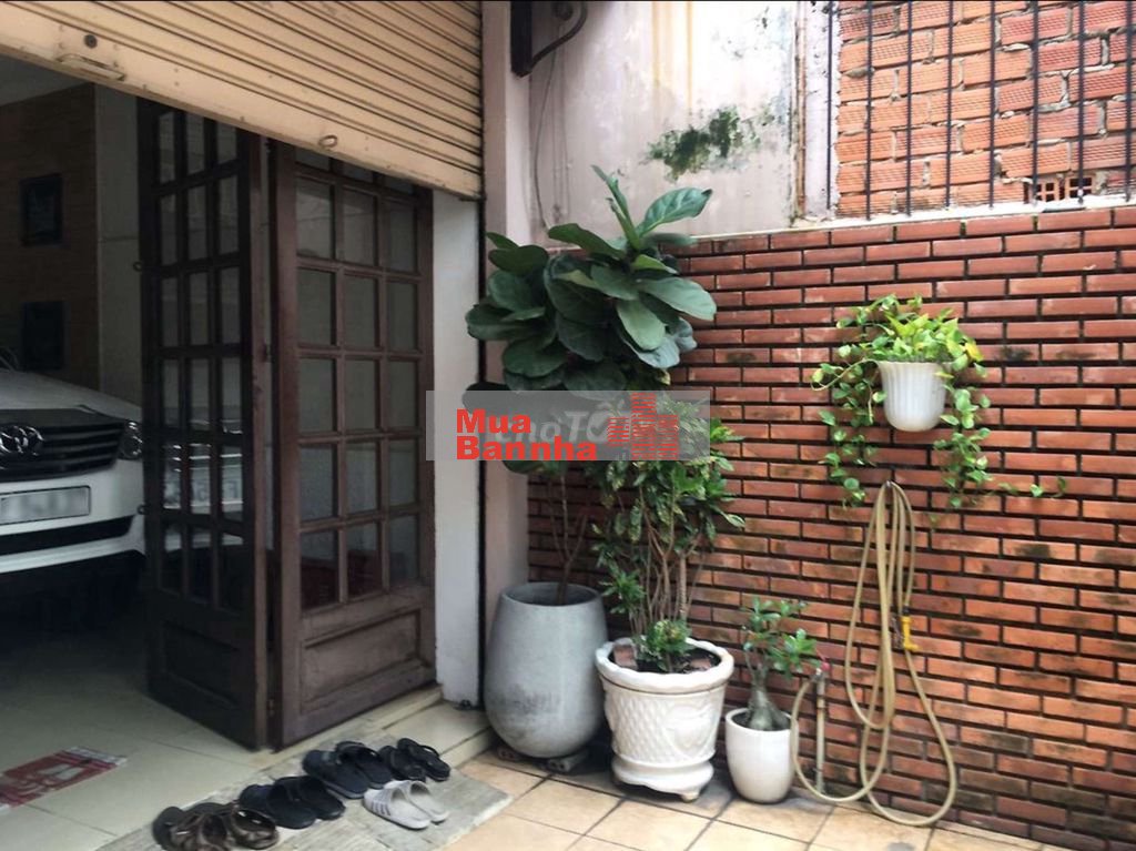 Ngay Vạn Hạnh Mall CHÍNH CHỦ Bán MT Đường Nhựa 8m Sư Vạn Hạnh nd Q10