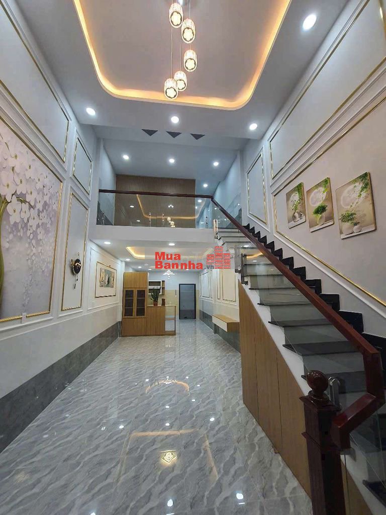 NHÀ ĐẸP MẶT TIỀN ĐƯỜNG TIỆN KINH DOANH MUA BÁN