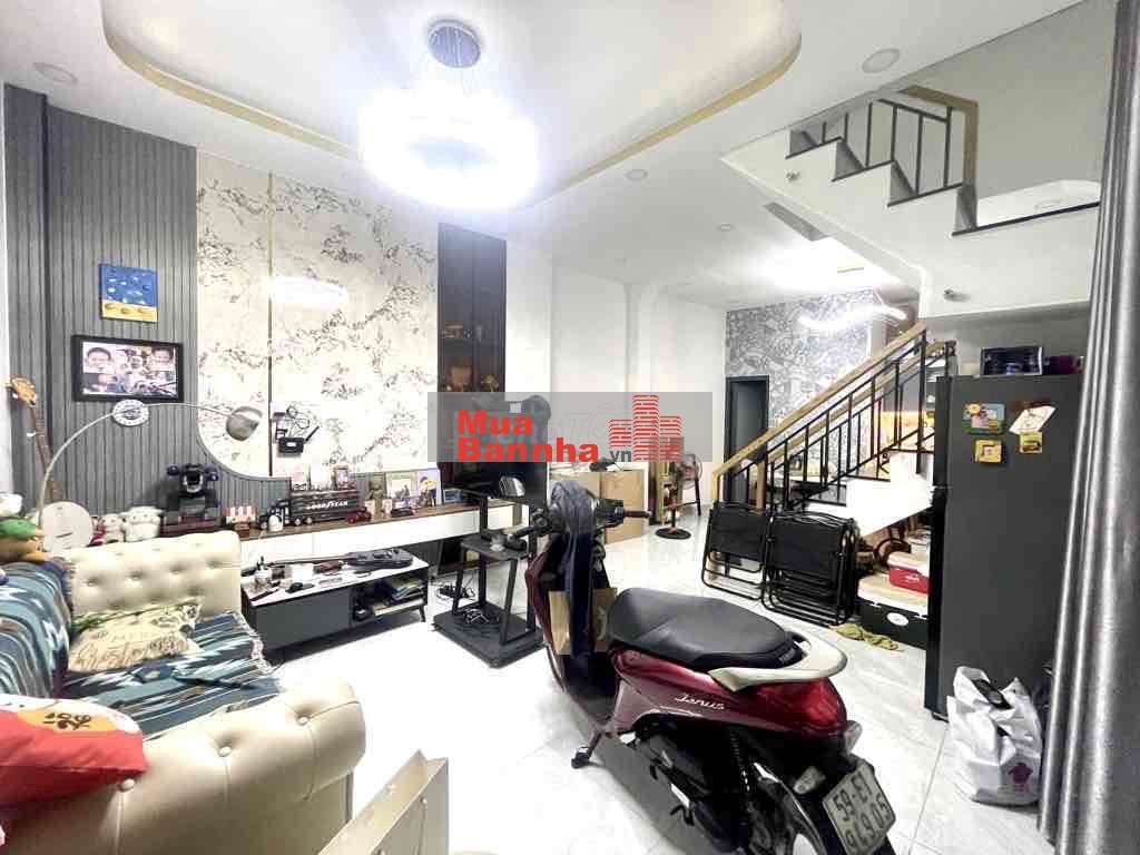 🔥 NHÀ NGANG 6M  HOÀNG HOA THÁM 4 TẦNG BTCT – HIẾM CÓ