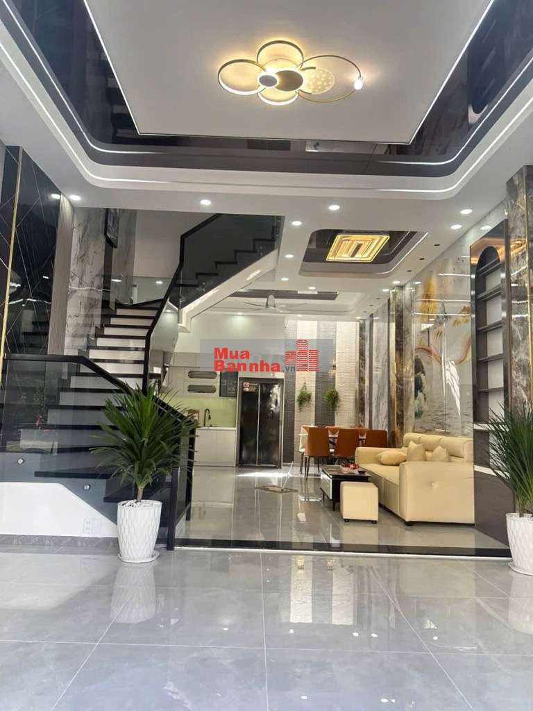 Nhà 4 tầng,mặt tiền đường D4,giá 5,3 tỉ