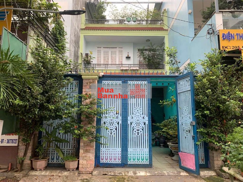 Đi xuất cảnh nên cần bán gấp nhà mặt tiền đường số 1 khu tên lửa