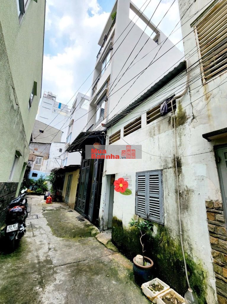 Bán dãy trọ 4 phòng hxh tân bình đường phạm phú thứ 4x17m