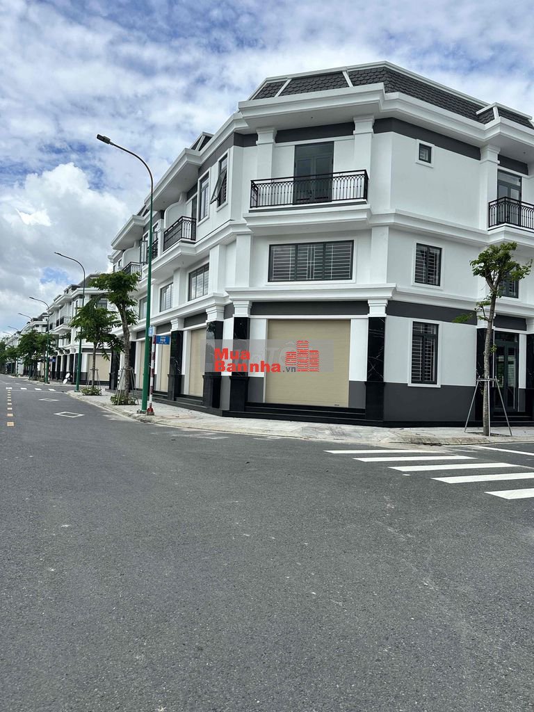 Bán Nhà 3 tầng ngay Vành Đai 4 liền kề Vsip2 Bình Dương