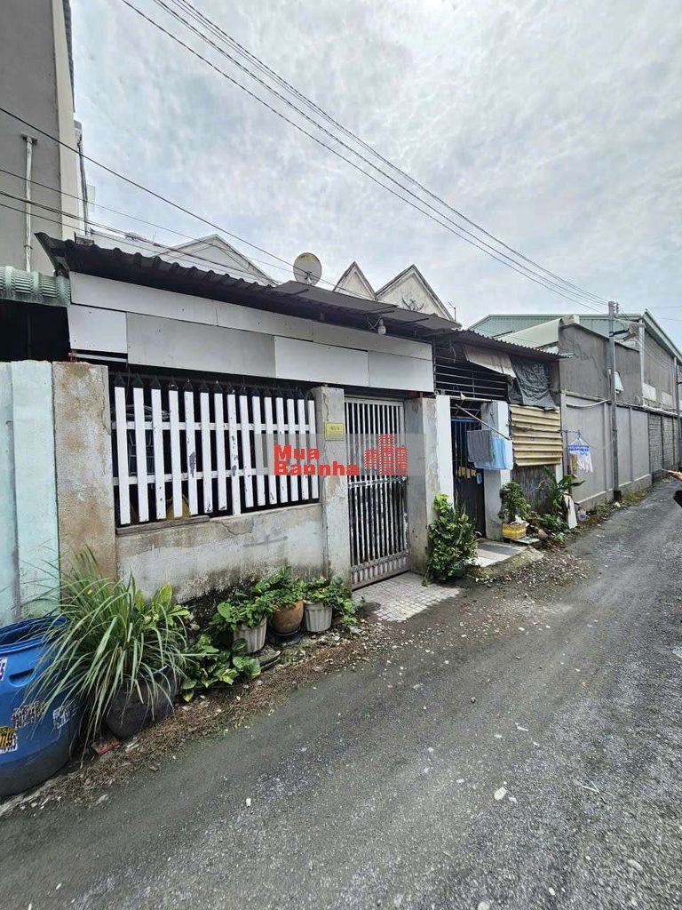 Bán rẻ nhà đông hòa dĩ an