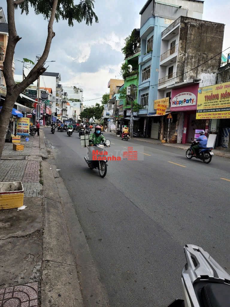 Mặt tiền kinh doanh Thạch Lam - TP - dt 4.5x16.7m - sẵn HĐT chỉ 8.7 tỷ