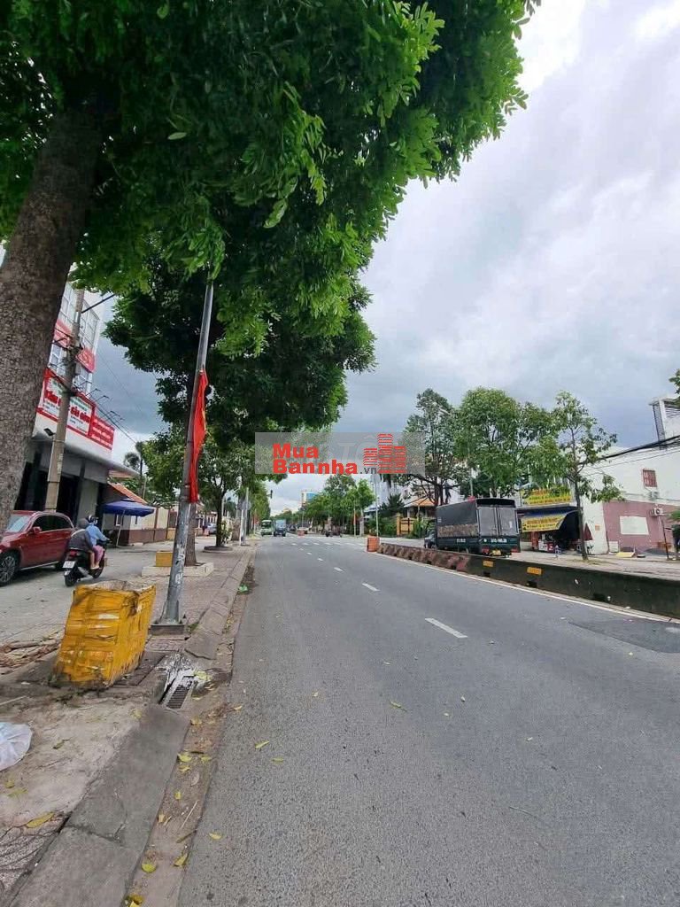 Tòa Nhà văn Phòng 138m2. 1 Hầm 4 Lầu Mặt Tiền Lê Thị Riêng. Ngay UBND