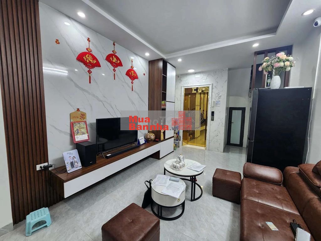 Bán Nhà Tân Mai 41m 6 Tầng Thang Máy ô Tô Đỗ Cửa 12,9 Tỷ