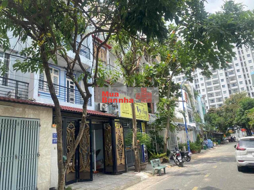 BÁN NHÀ 4 tầng.đối diện công viên khu 38ha. tân tới nhất. đường 12m.