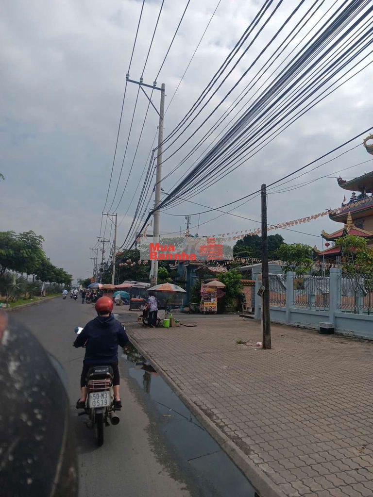 Nhà Bán.p15quận8.sổ hồng chung.1trệt 2lầu. Chùa Quan Âm Mễ Cốc129/27/4