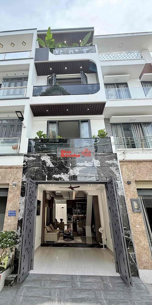 Nhà Cao Cấp, Sang Trọng, Tiện Nghi 4 Tầng SHR dọn vào ở ngay