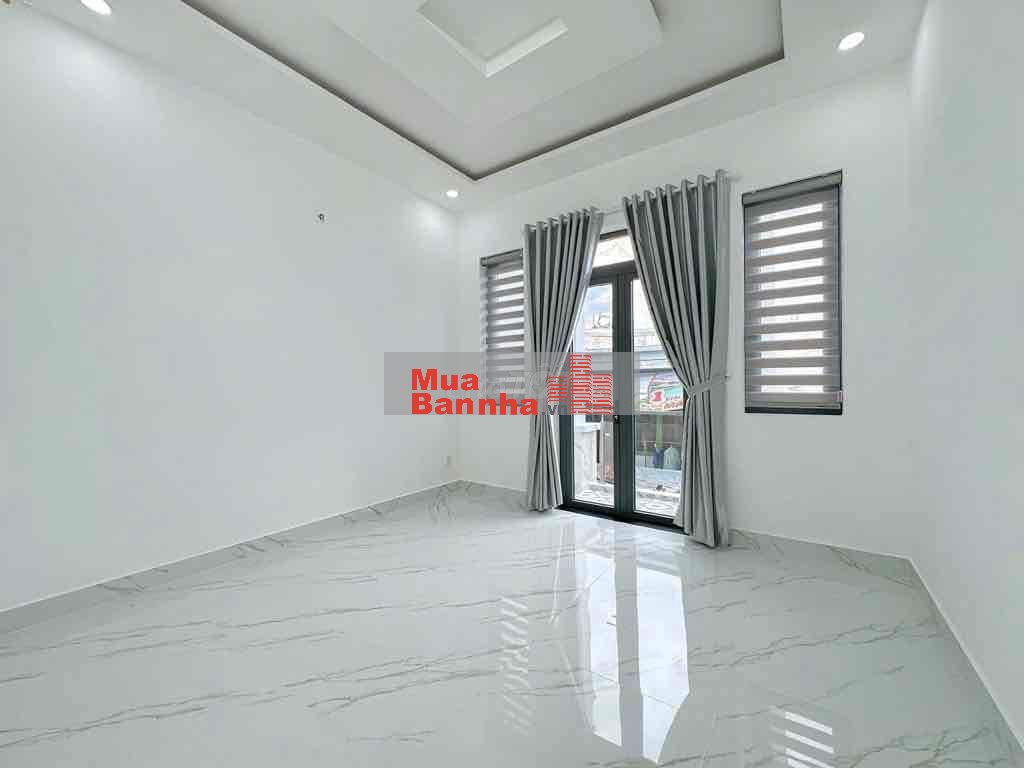 Nhà 2 Tầng , 110m2 , 3 PN, Ngang 5,5mx20m , Huỳnh Tấn Phát , chỉ 5Tyx