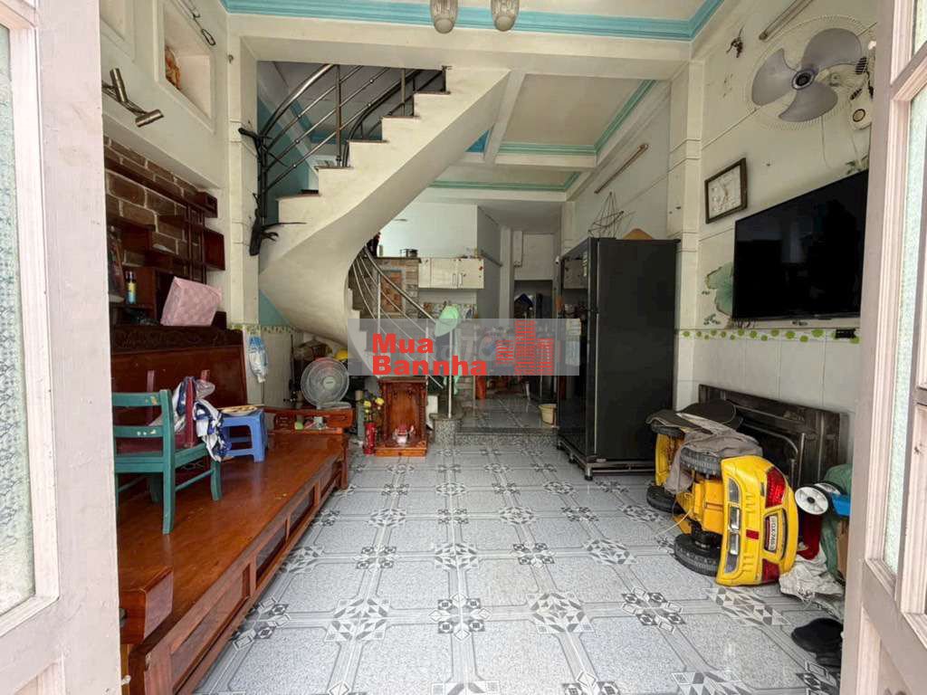 NHÀ BÈ ,NGANG 4 X 12 M ,NHỈNH 3 TỶ, 
Huỳnh Tấn Phát, 2tầng, 3 PN, 2WC