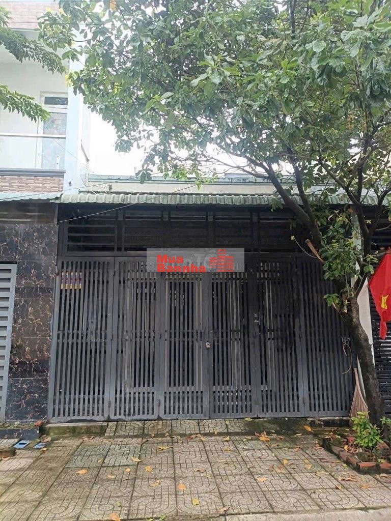 Bán nhà ngay bigc đông hòa dĩ an