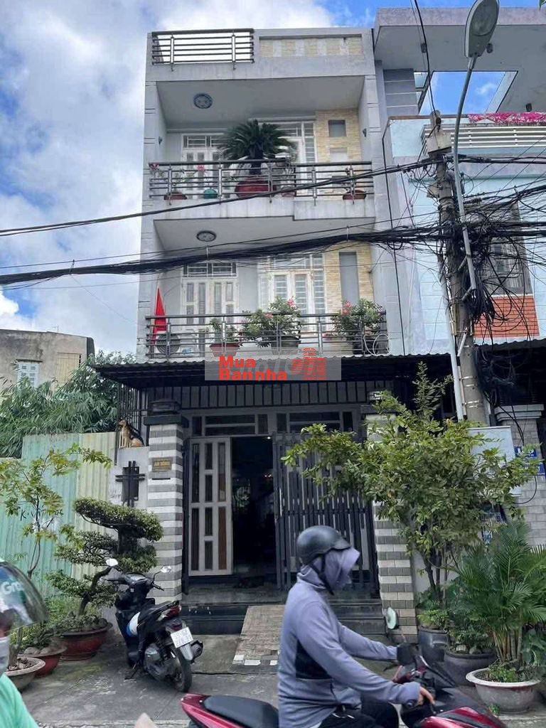 Nhà mặt tiền TCH08