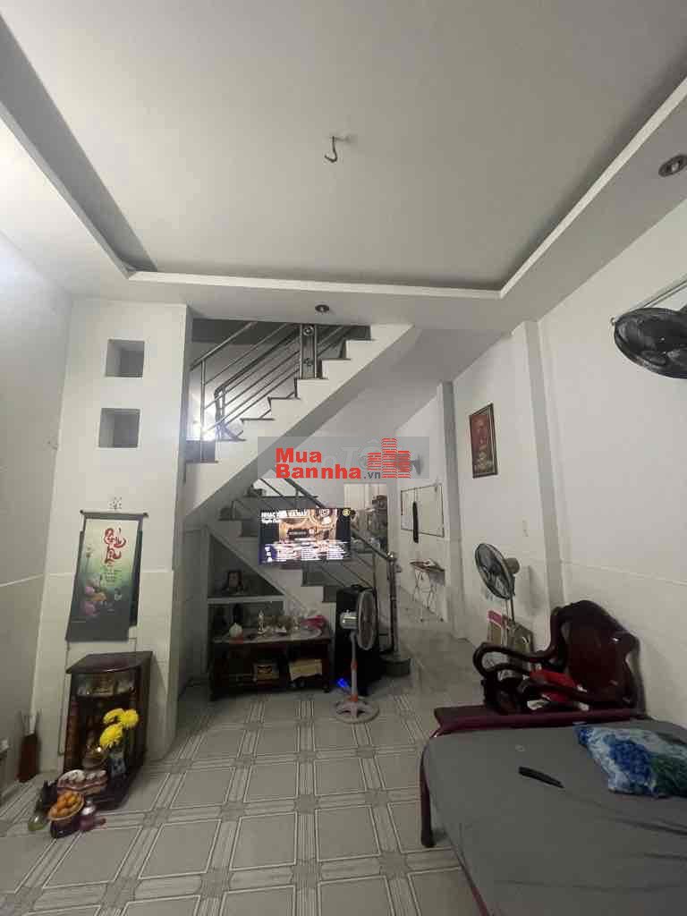 NHÀ CHỦ Ở LÂU NĂM 2 TẦNG PHẠM VĂN CHIÊU 66M2(4X17) SỔ HỒNG RIÊNG 5 TỶ