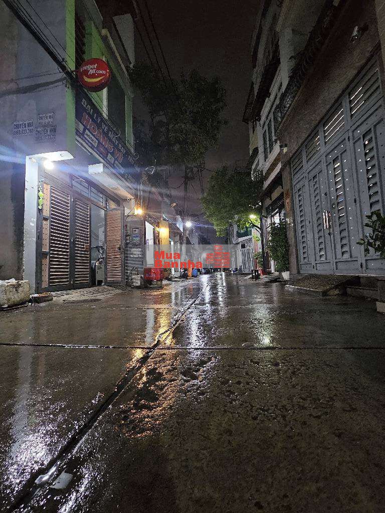 Nhà trung tâm Bình Tân hẻm 8m , kinh doanh buôn bán . Hồ Văn Long