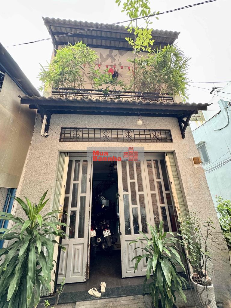Bán nhà Tân Sơn Nhì, Tân Phú, hẻm xe hơi, 3 tầng, 4x15m, giá 5.