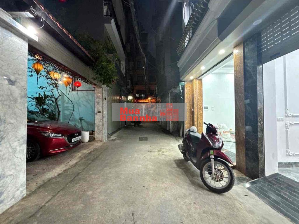 V.I.P LẠC LONG QUÂN - GARA Ô TÔ - 6 TẦNG THANG MÁY - NGÕ ĐẸP - GẦN PHỐ