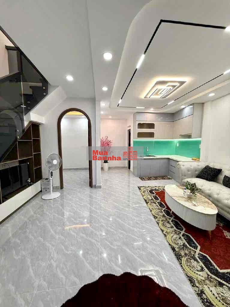 Bán nhà Âu Cơ Tân Bình, 35m2 ngang 5.5m full nội thật xịn, nhỉnh 4 tỷ