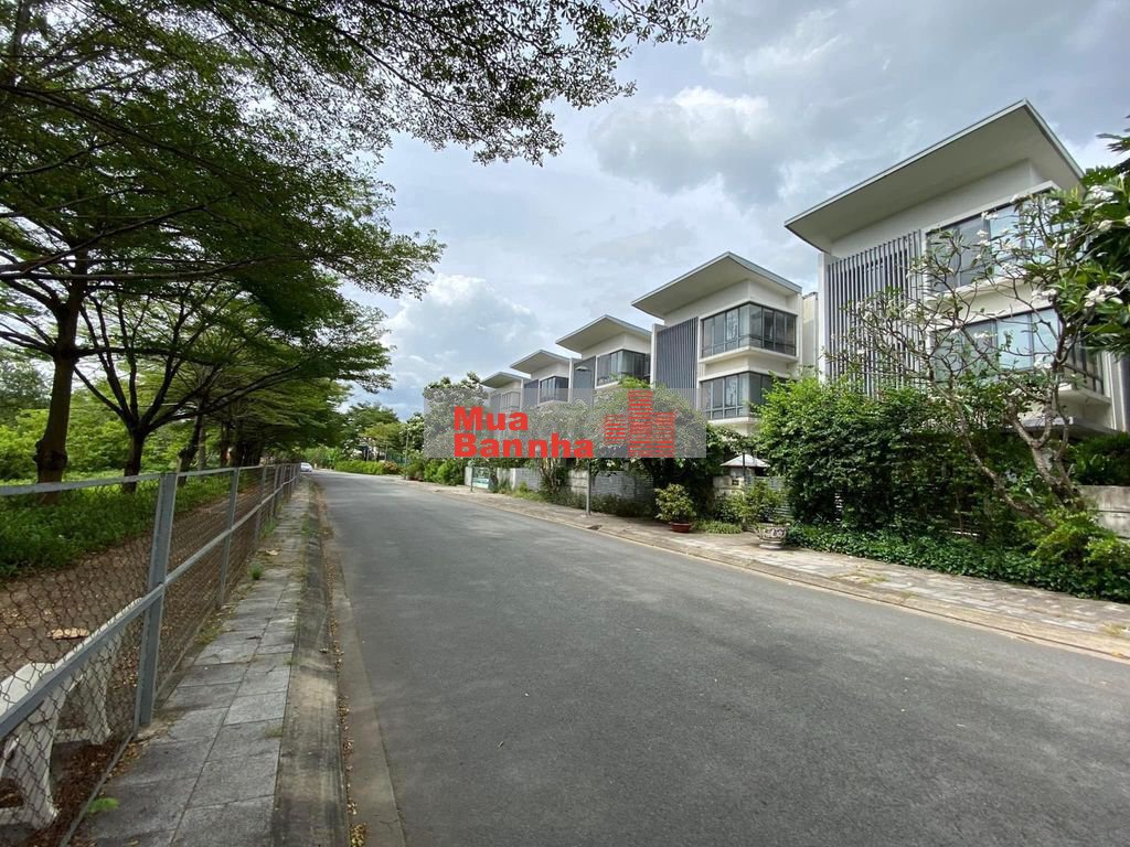 Bán biệt thự GarLand gần Đỗ Xuân Hợp, Gia Hòa 9x22m 3L4PN