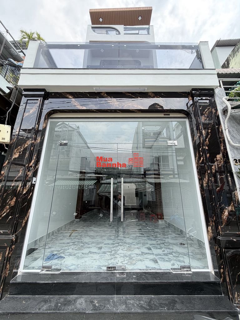 Bán nhà mặt tiền đường Lê Công Phép 4.48x18.1 nở hậu đúc 3.5 tấm