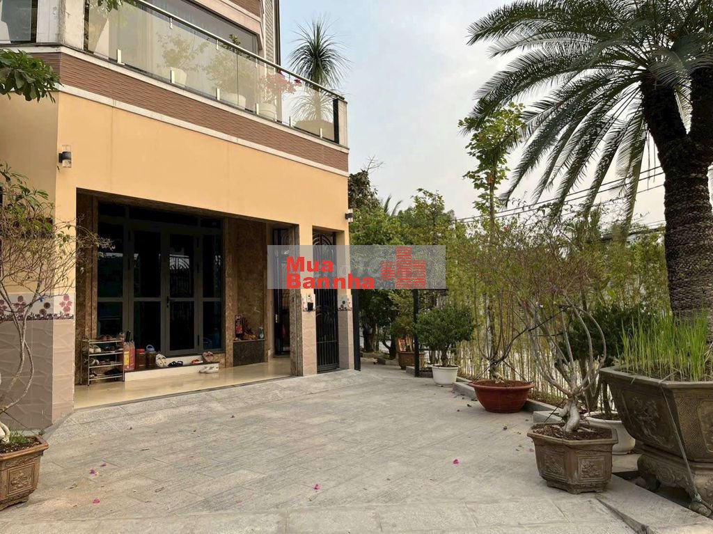 Nhà góc 2MT KDC Đào Sư Tích Phước Kiển, sổ riêng