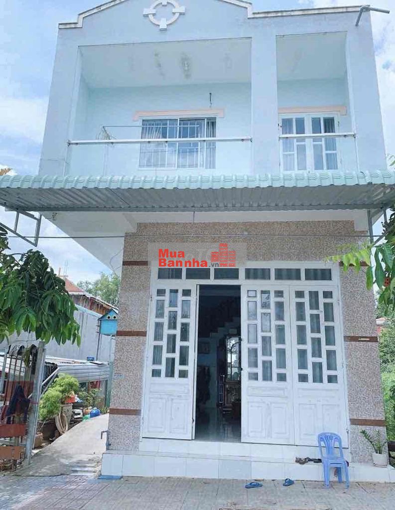 bán nhà 1 lầu 1 trệt ở kDC Hố Lang , tân đông hiệp , dĩ an