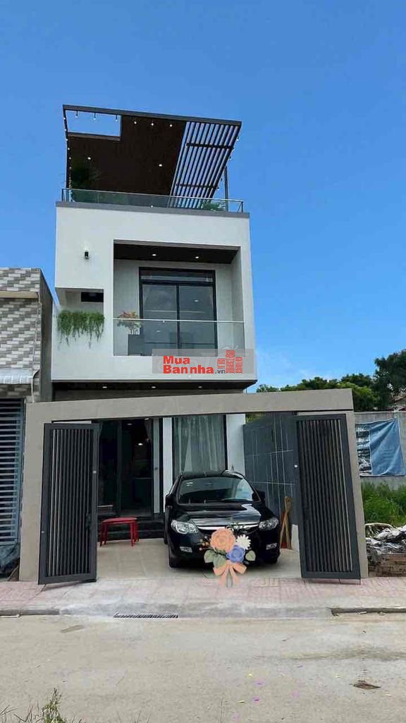 Villa đường Ô Tô cách Trần Văn Hiển ( Cầu Lông Hải Yến) 30m