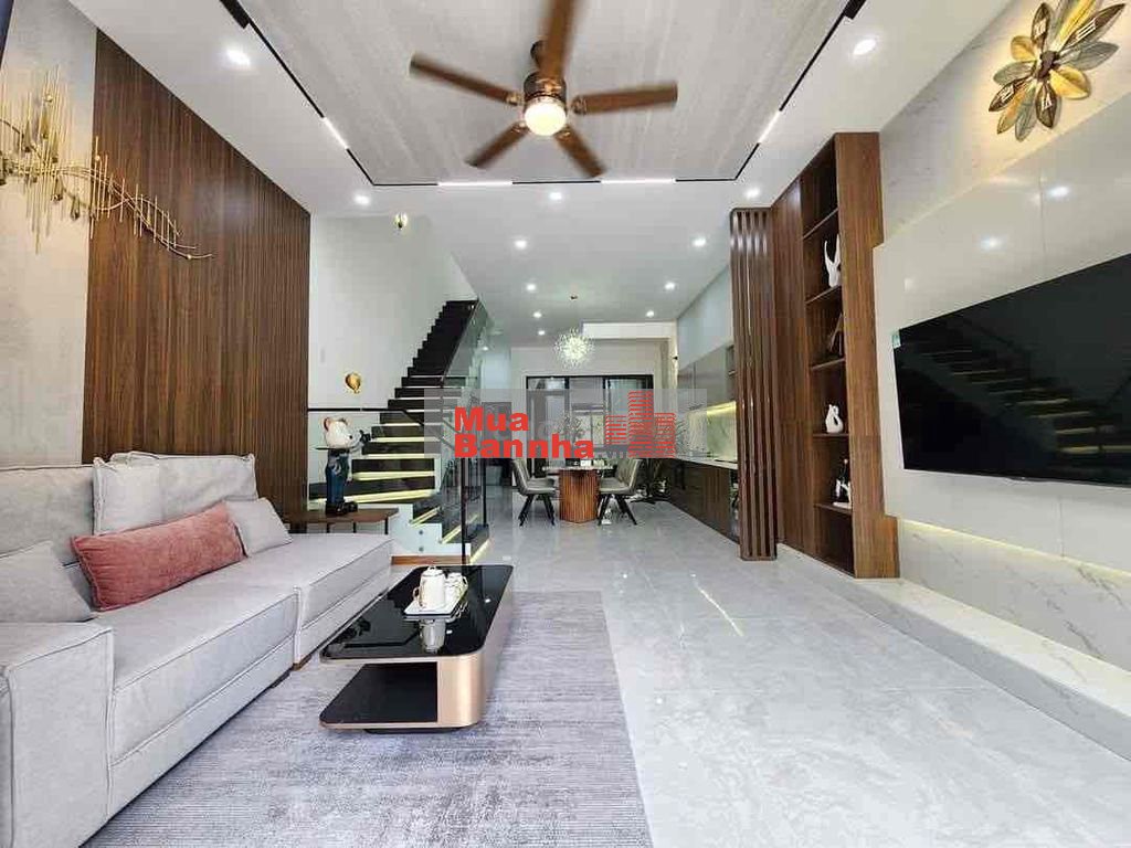 NHÀ PHỐ BCONS 4 LẦU KẾ METRO, LÀNG ĐẠI HỌC, TRẢ TRƯỚC 2,2 TỶ, SỖ SẴN