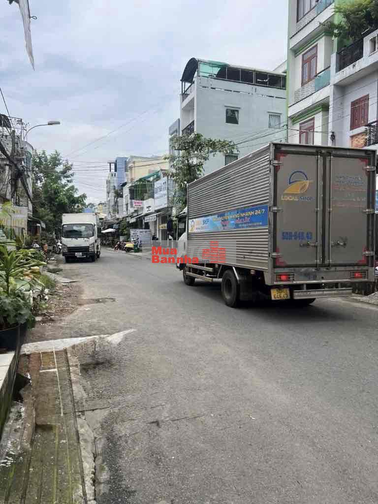 MẶT TIỀN HOẢNG VĂN HỢP NGAY BẾN XE MIỀN TÂY, SÁT TÊN LỬA