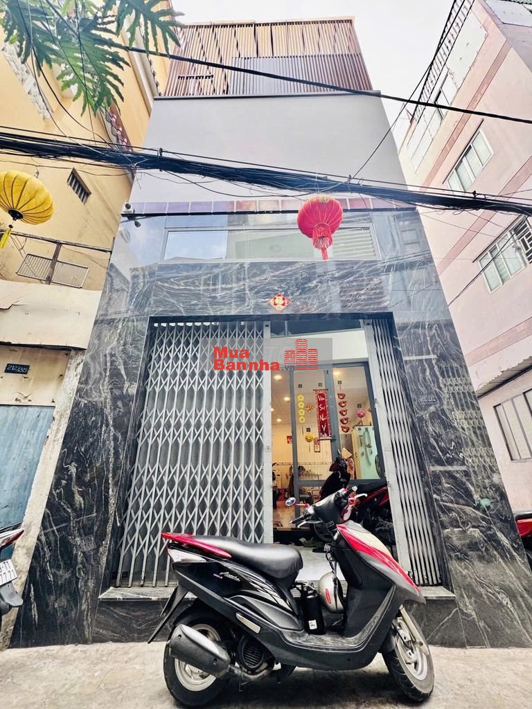 🔥BÁN NHÀ CĂN GÓC 2 MT🔥SÁT BỜ KÈ HOÀNG SA 🔥3 TẦNG 🔥50M2 🔥NHỈNH 8 TỶ