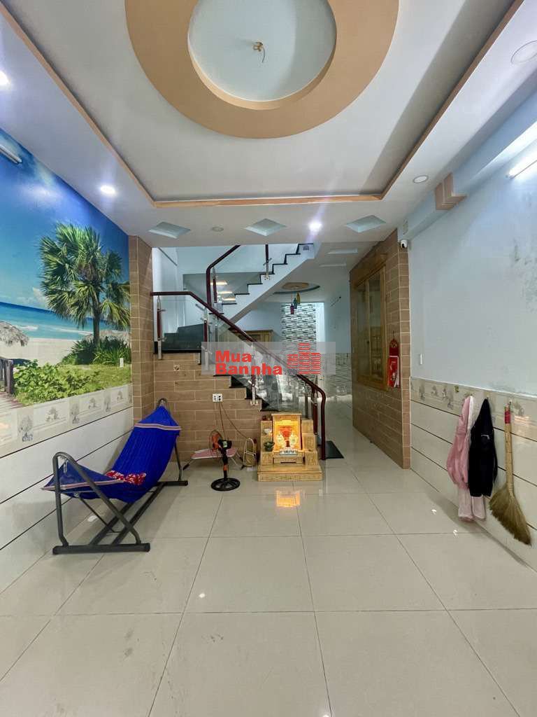 Hẻm Xe Hơi- Gần Ngã Tư Bốn Xã- Nhà 2 tầng_ ngan 4x14 - nhỉnh 5 tỷ