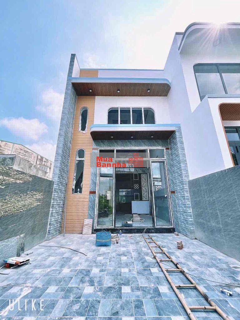 Nhà gác lửng. sổ riêng full thổ cư. trung tâm nguyễn khuyến