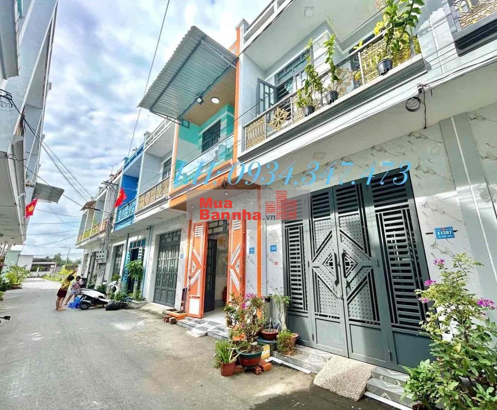 KẸT TIỀN CẦN BÁN GẤP NHÀ PHỐ 52m2 NGAY KCN CẦU TRÀM