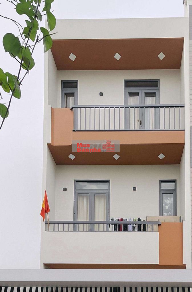 NHÀ ĐẸP HẺM 🚘 3 TÂNG BTCT VỚI 4PN SÁT MẶT TIỀN ĐƯỜNG