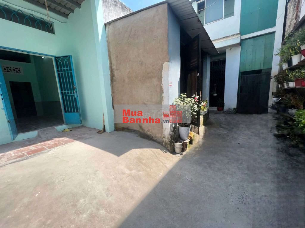 Bán Đất+Nhà C4 , Hẻm 3m, Sát oto, Gần, PH ích EMart*55m2+Gác* 4 tỷ xíu