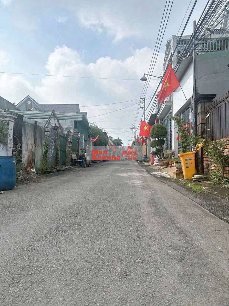 Bán đất tặng dãy trọ,hơn 10tr/th,gần ngã tư Thủ Đức 138m2,chỉ 6,5 tỷ