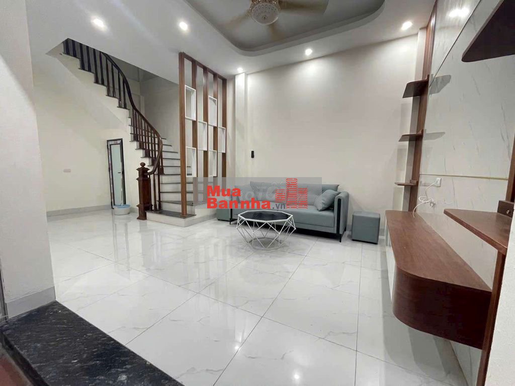 BÁN NHÀ PHỐ XỐM GẦN ĐẠI HỌC ĐẠI NAM, Ô TÔ ĐỖ GẦN CỬA, GẦN CHỢ, 7.3 TỶ.