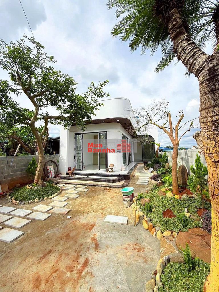 🏡BÁN NHÀ CẤP 4 SÂN VƯỜN GẦN ĐƯỜNG NGUYỄN TRUNG TRỰC – BẾN LỨC, LONG AN