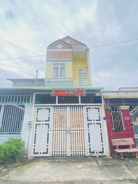 Bán gấp nhà MT huỳnh văn cọ và ql22,112m2,giá 2ty5, shr,bao sang tên